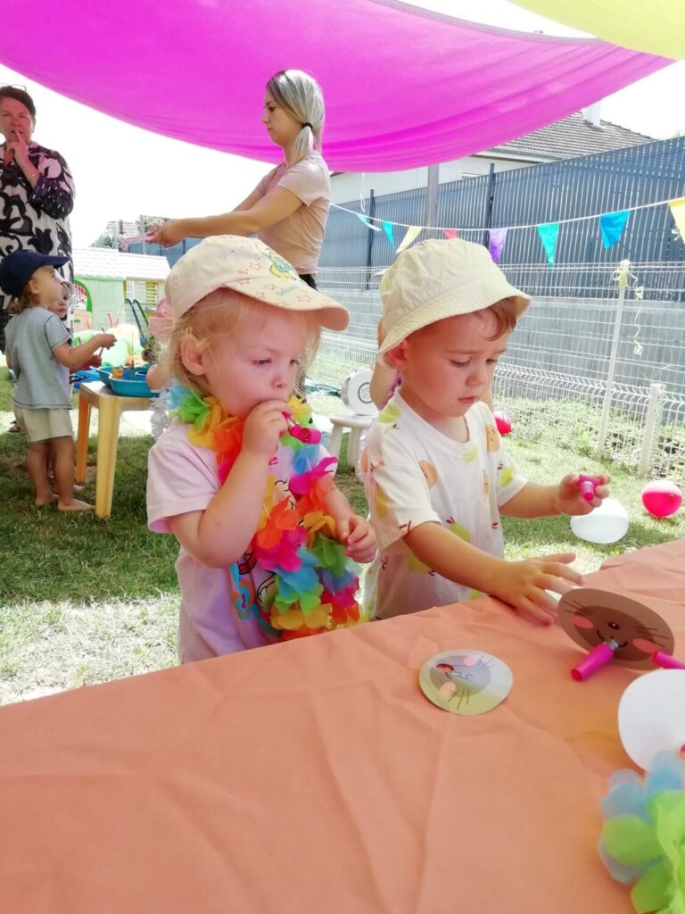 PHOTO D'UN ANNIVERSAIRE À LA CRÈCHE DES MINIS